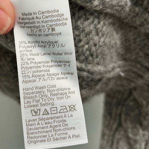 J Crew Cableknit gray turtleneck cardigan sweater Wool Alpaca blend S gem button - Picture 8 of 9